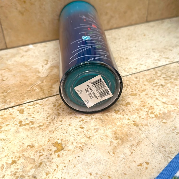 2018 Holiday Starbucks Skinny Tumbler - Picture 3 of 4